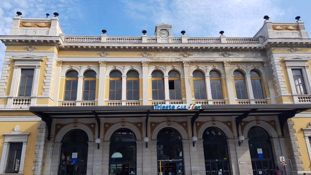 How do I book a transfer to Milano Centrale?