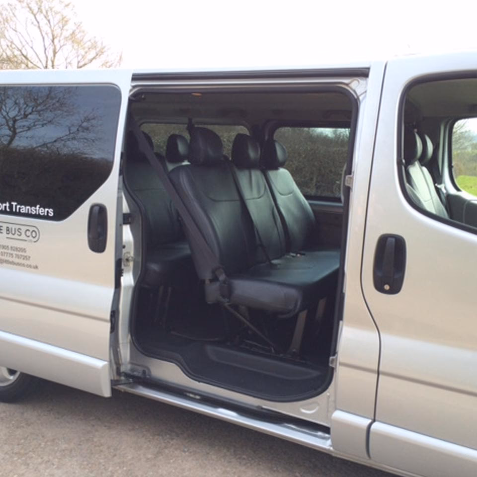 Why should you hire a minibus in Worcester?