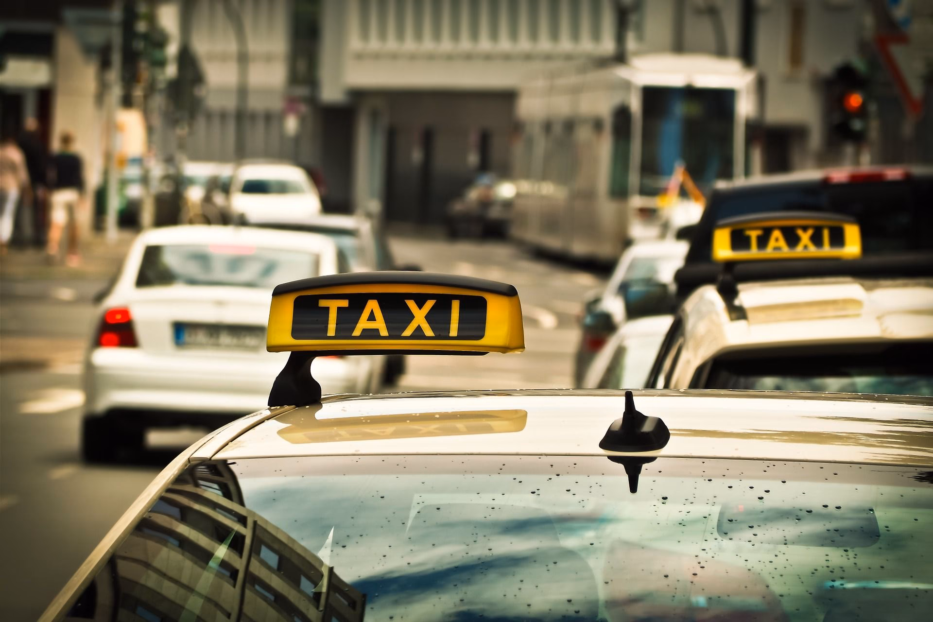 ¿Qué ofrece radio taxi Móstoles?