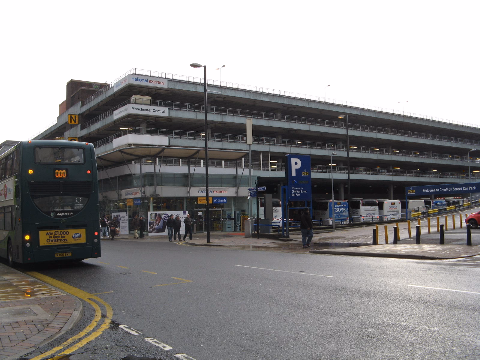 What is the nearest light rail station to Chorlton Street taxi rank?