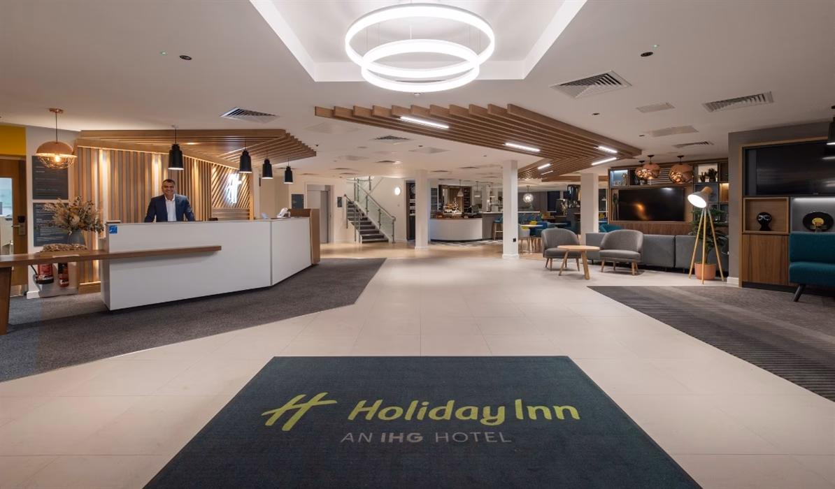 Where is Holiday Inn Bristol Airport?