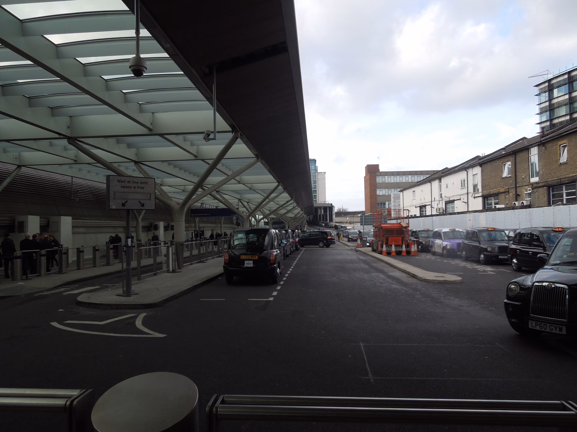 How do I get to New Milton station?