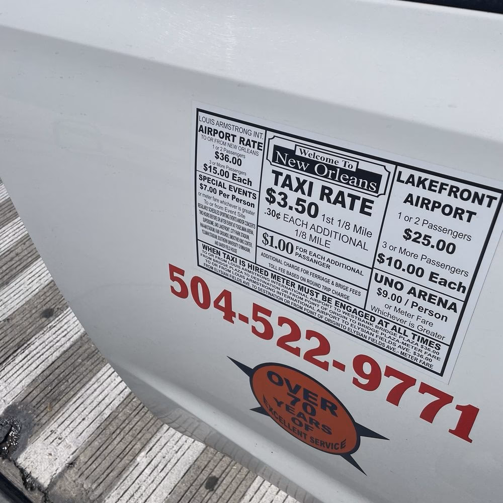 How much is a taxi from New Orleans Airport to French Quarter?