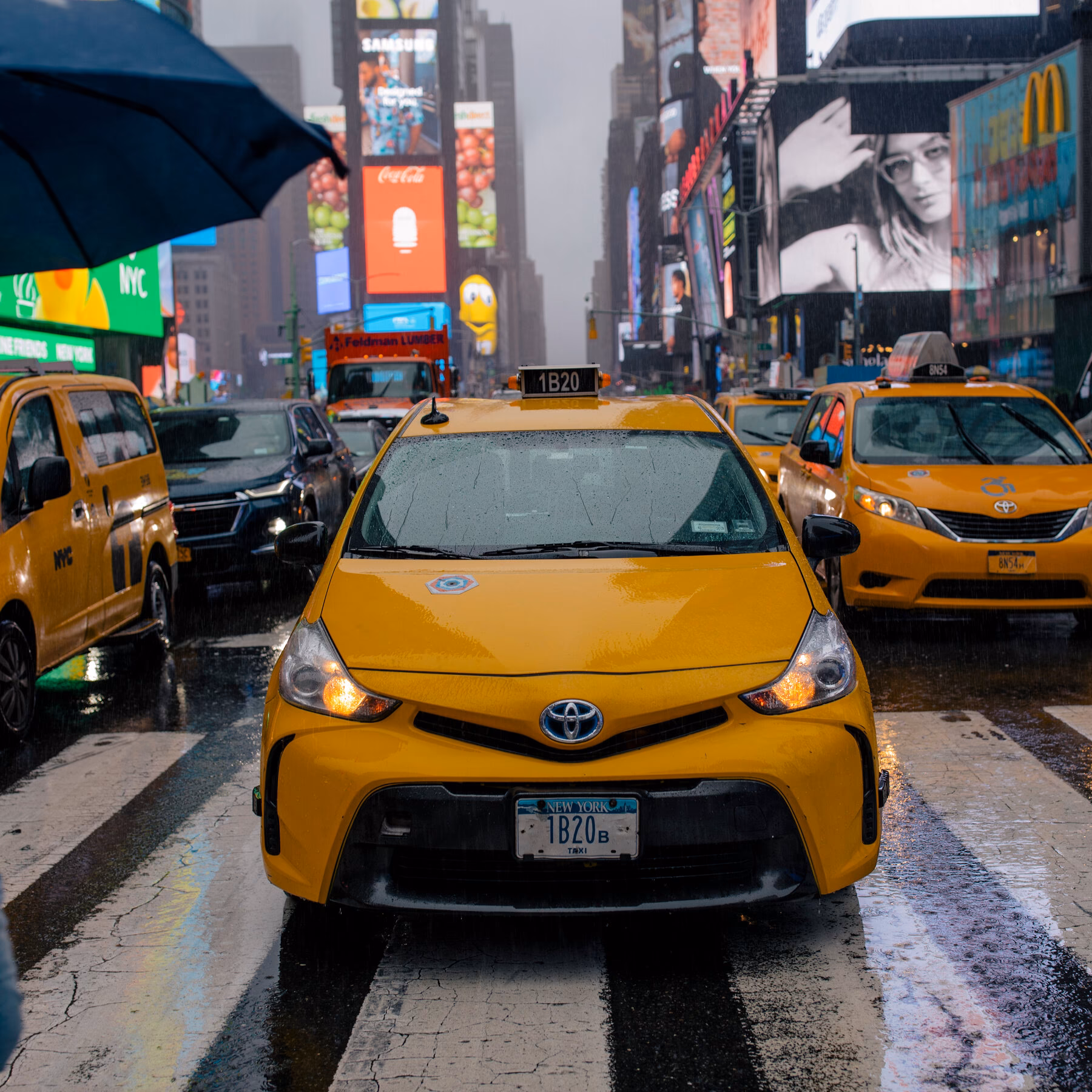 Does Uber have yellow cabs in New York City?