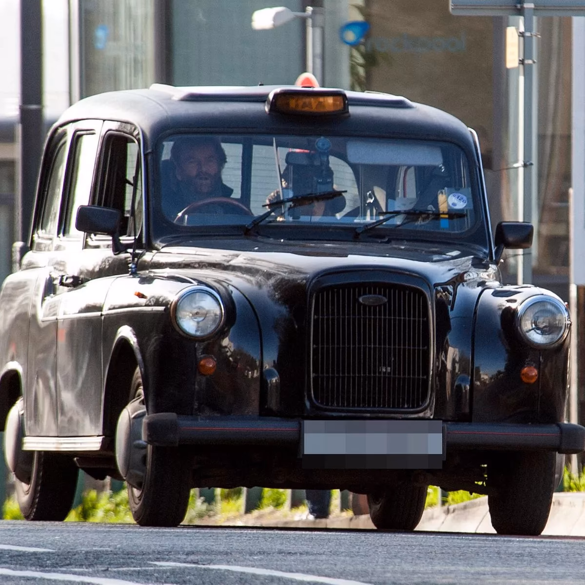 How much did Edmonds make on 'I'm a celebrity'?