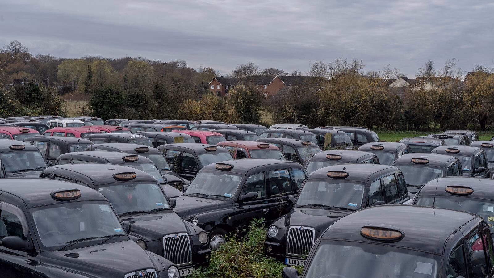 Why are taxi rates falling in London?