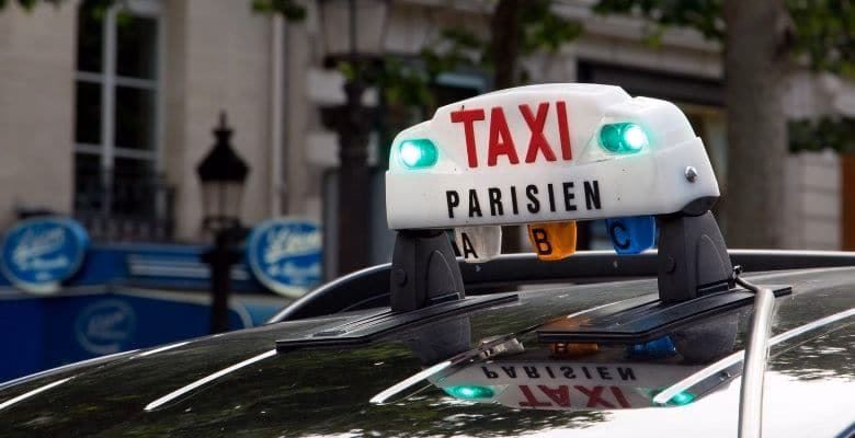 Comment contacter un radio-taxi ?