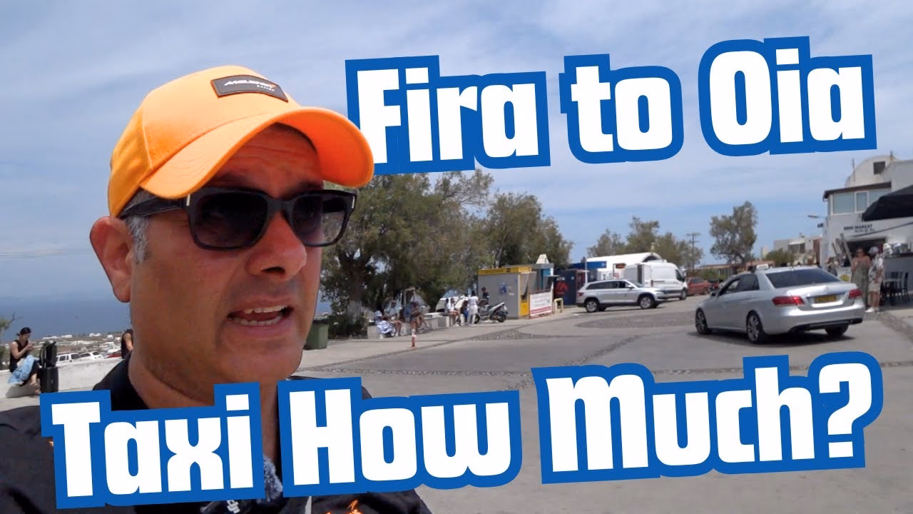 How many times a day do buses run from Fira to Oia?