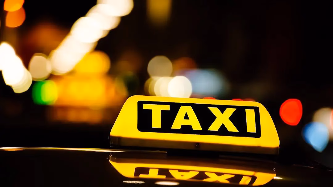 Does taxi's have a Benedict?