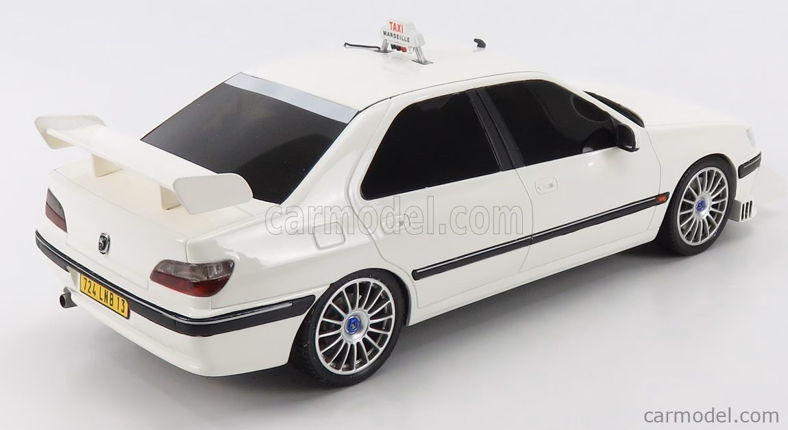 What is the minimum age for a car at Otto car?