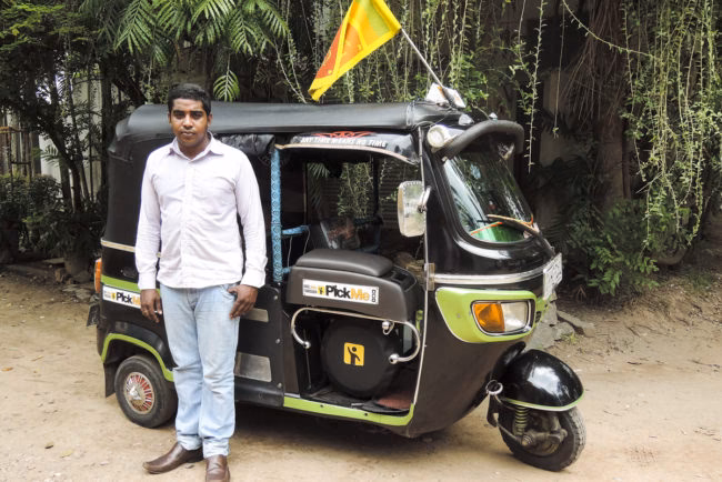 How much does a driver make in Sri Lanka?