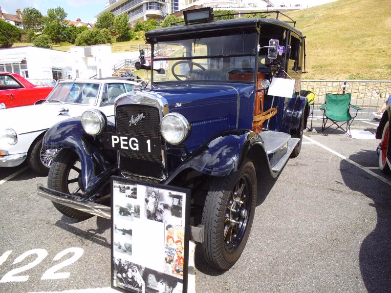 How far is Perugia airport (peg) from Perugia?