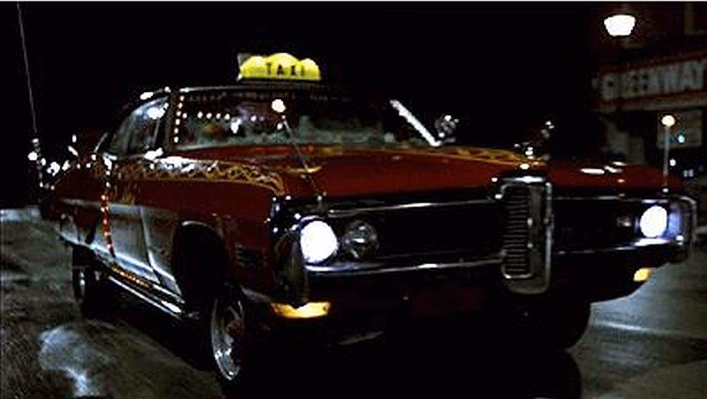 Who starred in 'Planes Trains & Automobiles'?