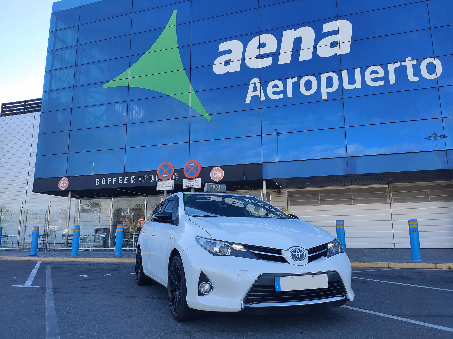 ¿Cómo ir del aeropuerto de Gran Canaria al centro de Las Palmas?