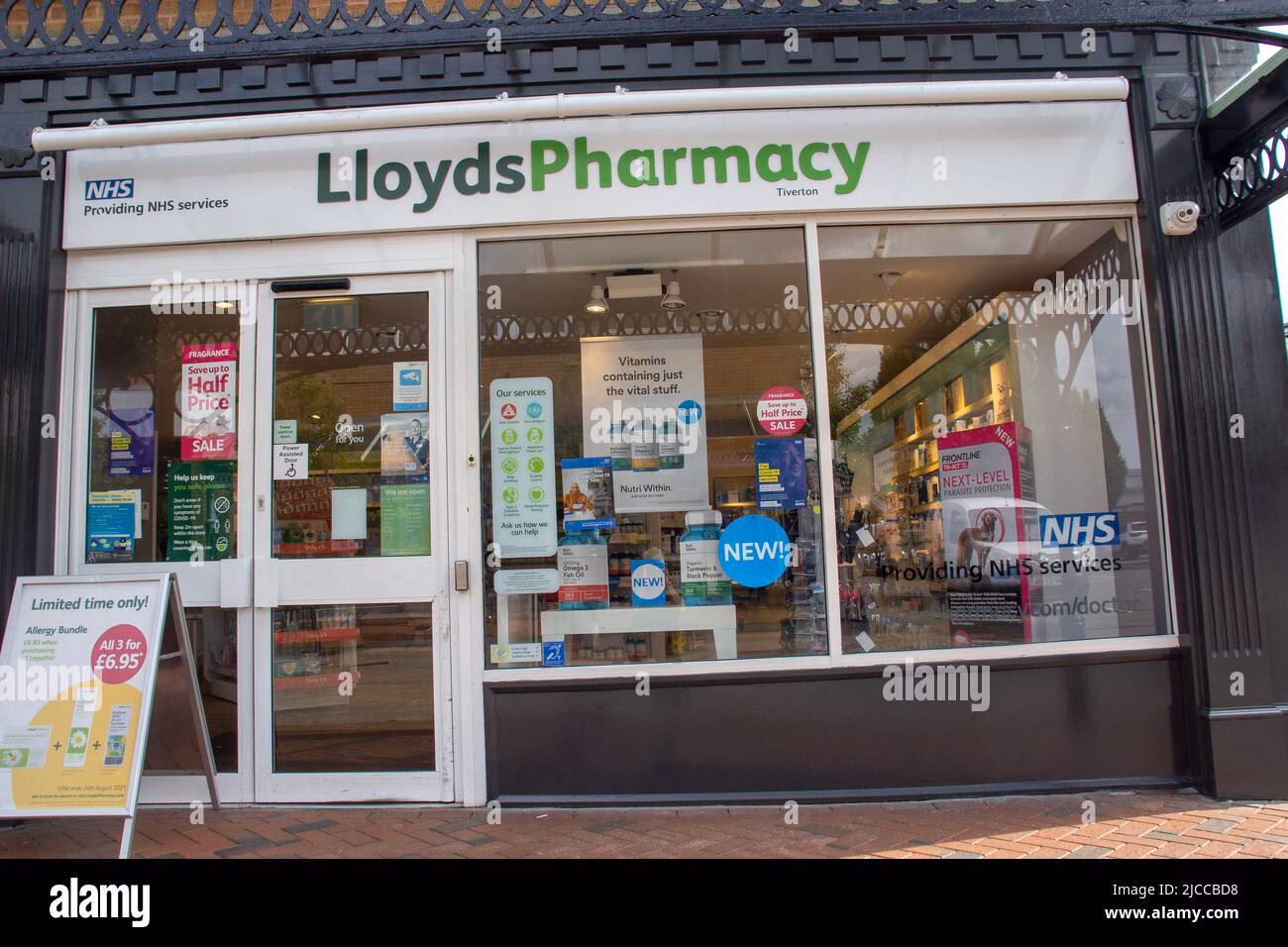 Can I order medicine through lloydsdirect if my GP supports electronic prescriptions?