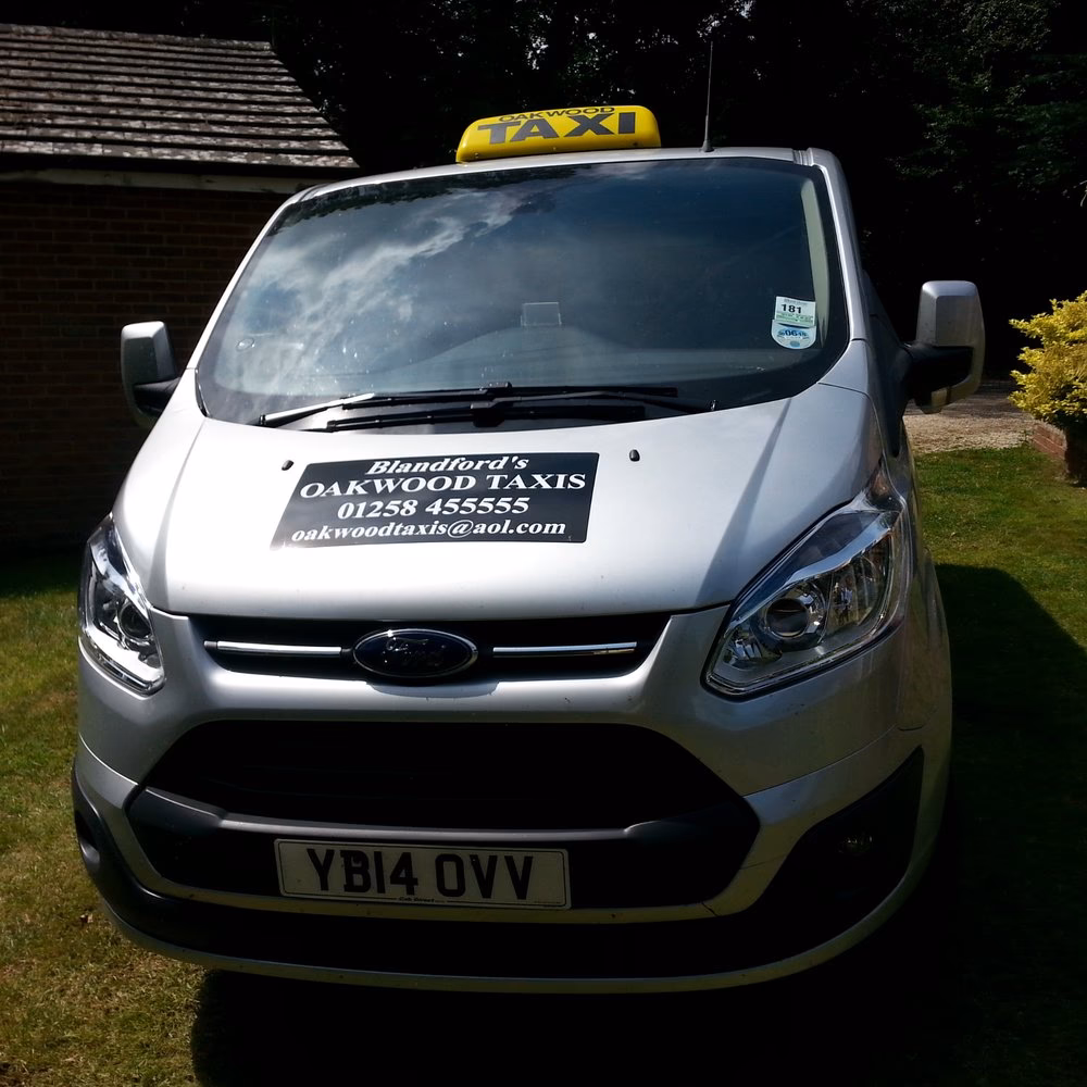 How much does it cost to get from Newport to Sandown?