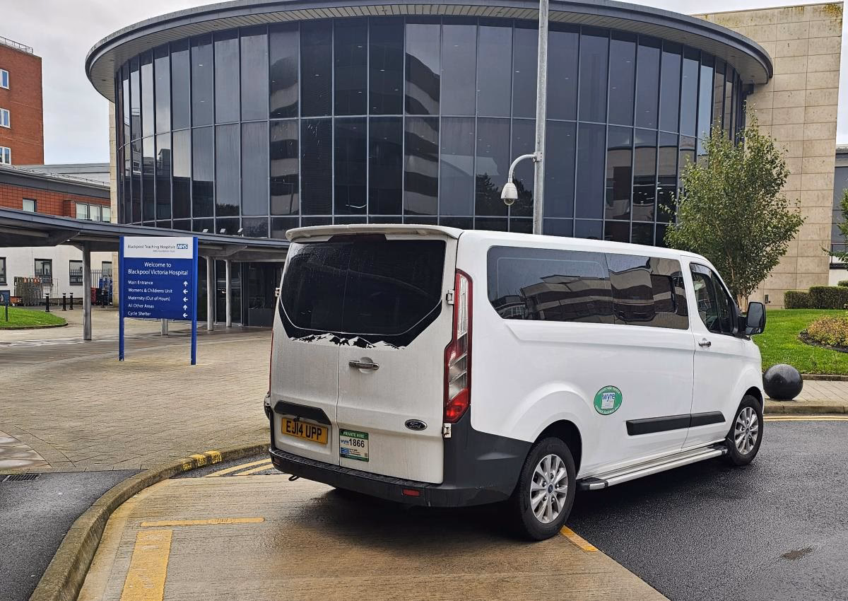 How do I get from Co3 to Victoria Hospital?