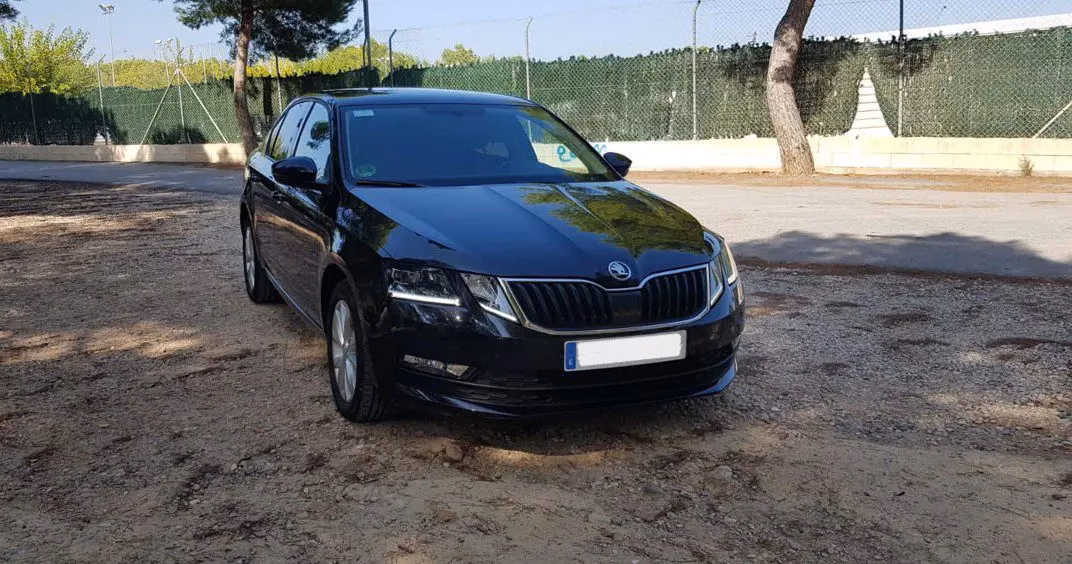 How to get from Alicante Airport to city center?