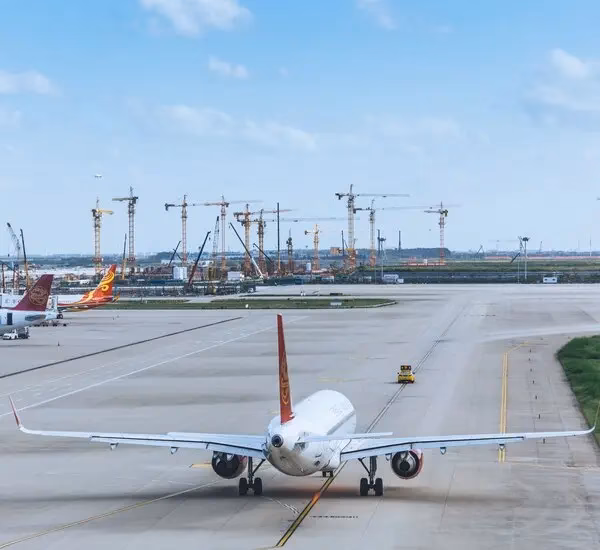 How to get to Shanghai Hongqiao railway station?