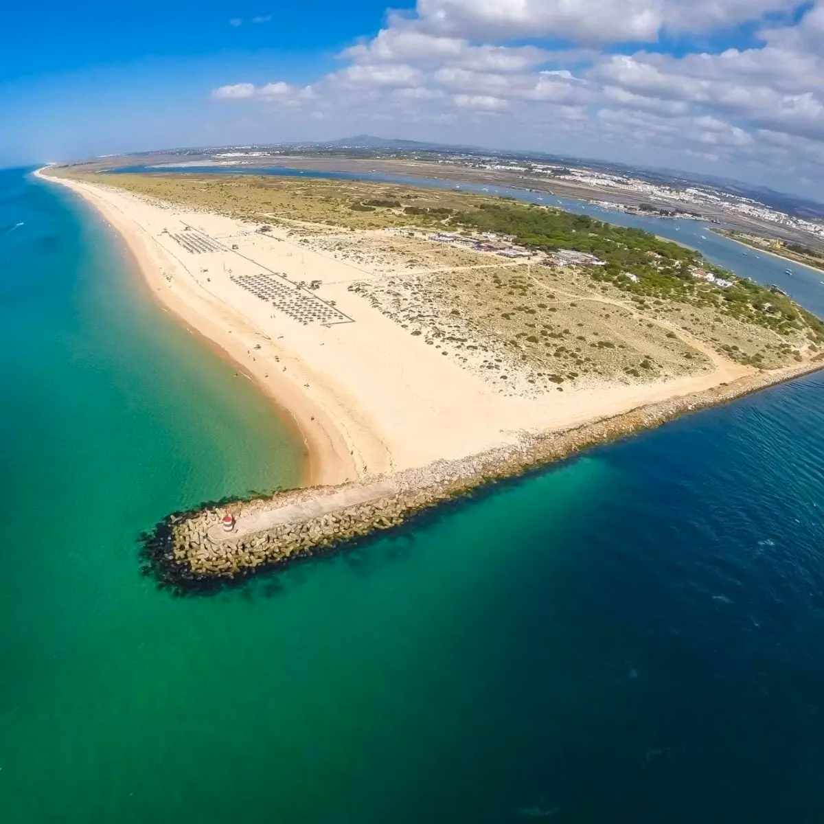 What is the difference between Tavira and Monte Gordo?