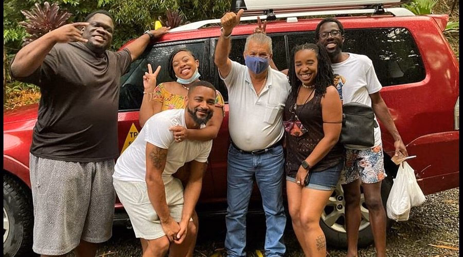 Is there a bus from San José to Quepos?