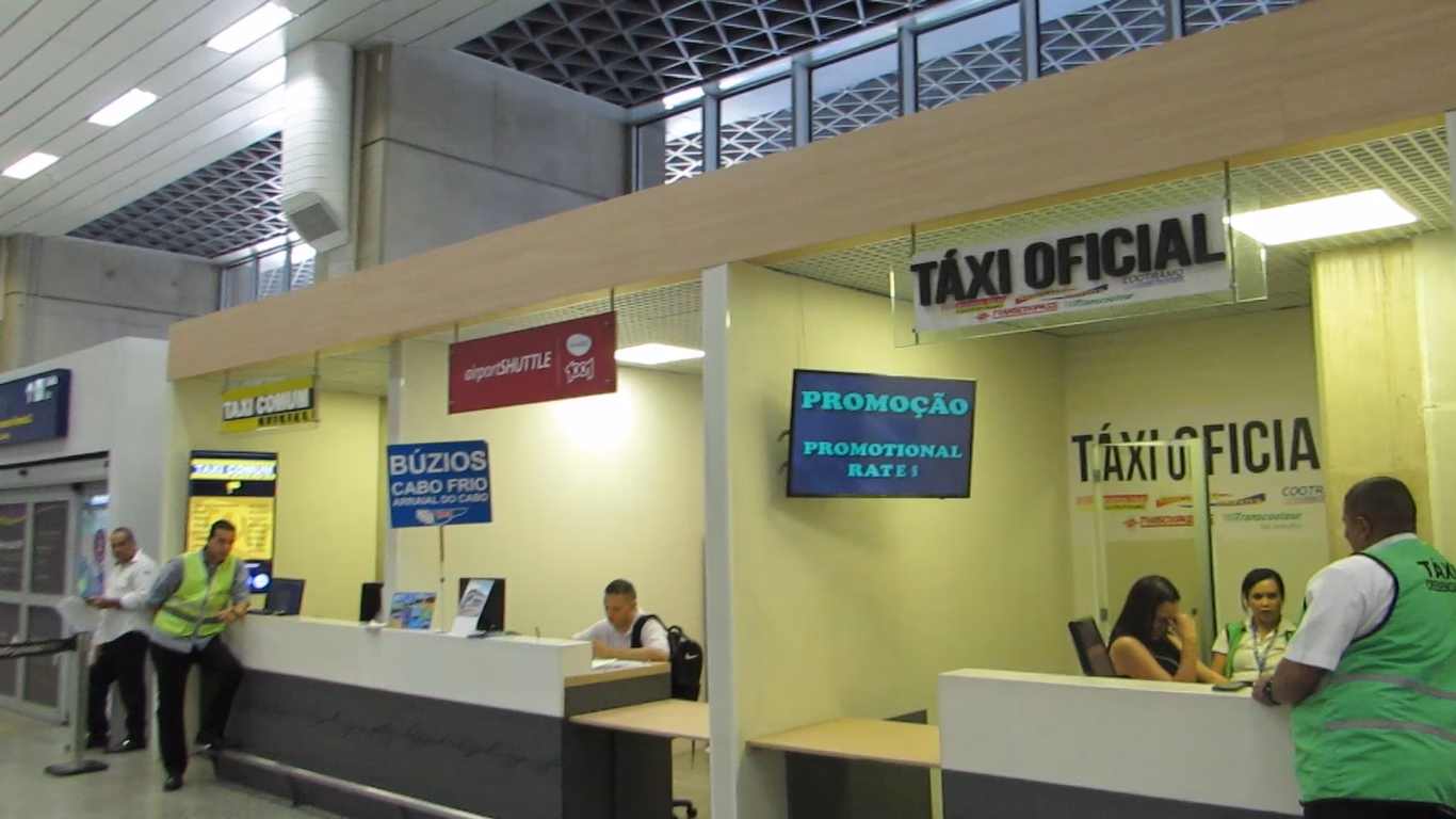 How much is a radio taxi from Rio airport to Copacabana?