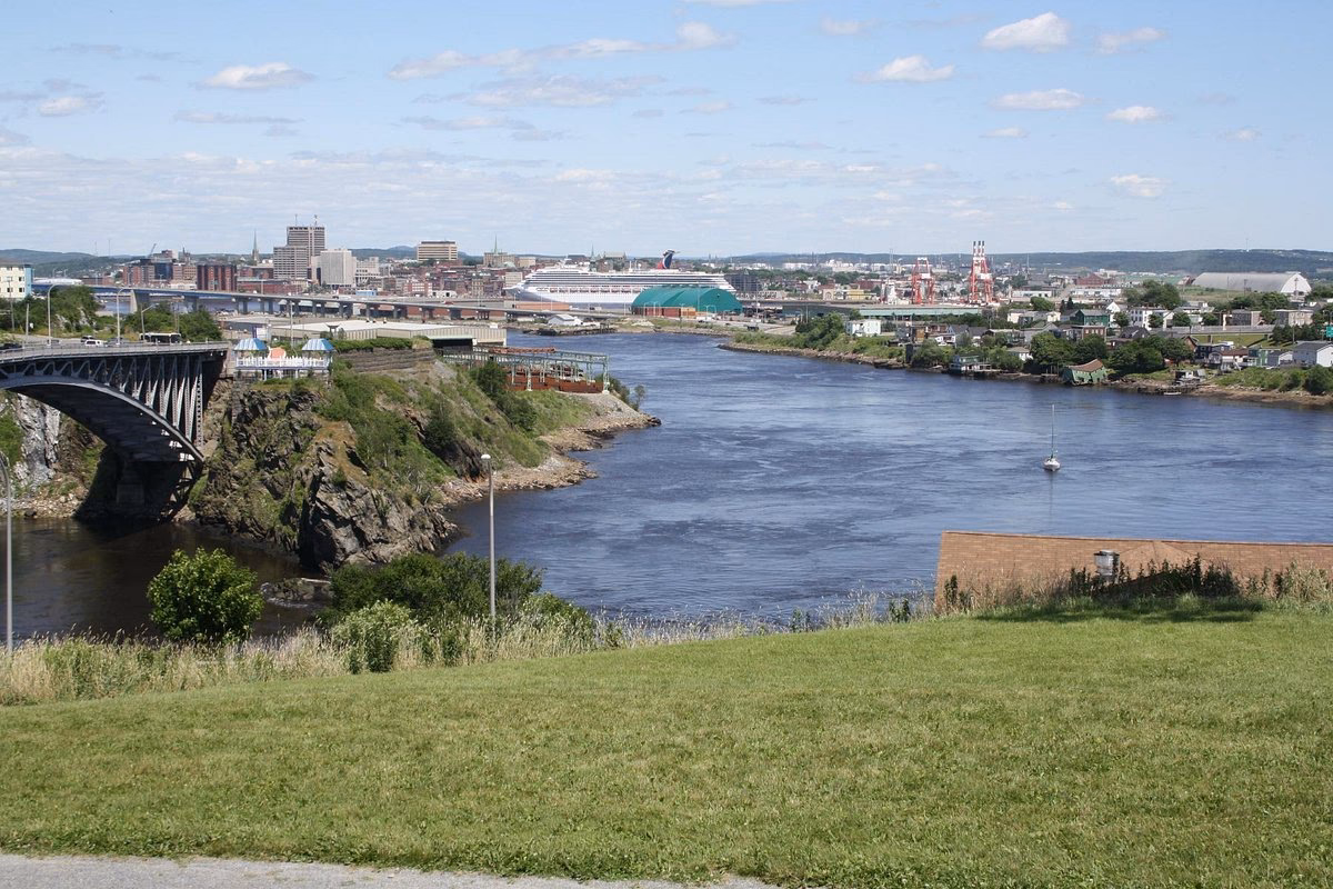 Where can I get a tour of Saint John?