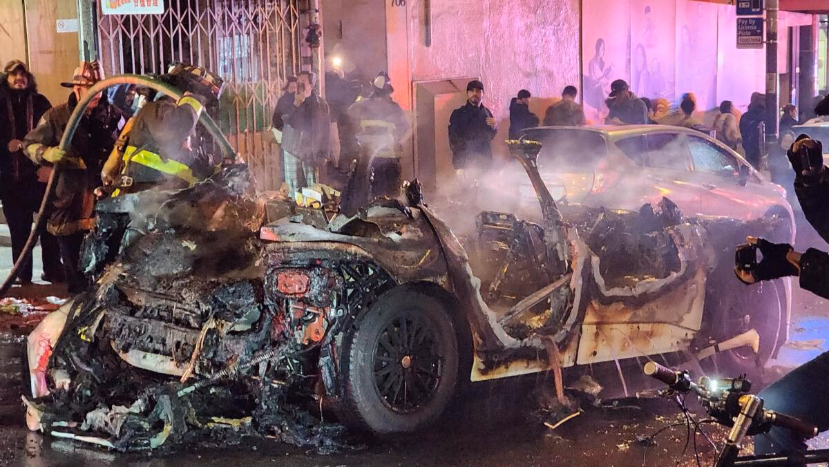 Did a robo-taxi hit a woman in San Francisco?