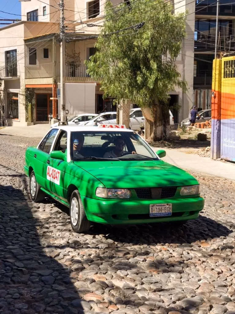 How to get from San Antonio to San Miguel de Allende?