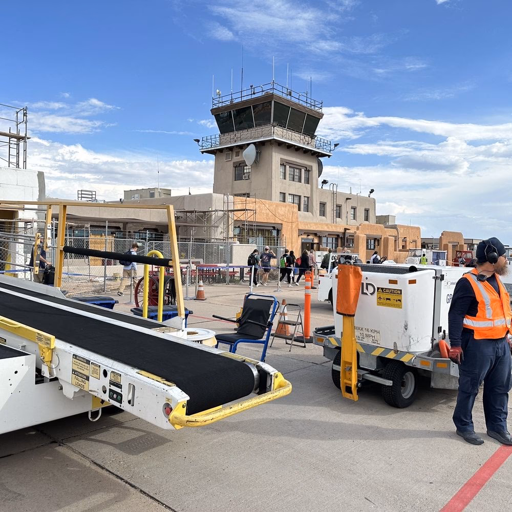 Where is Santa Fe airport located?