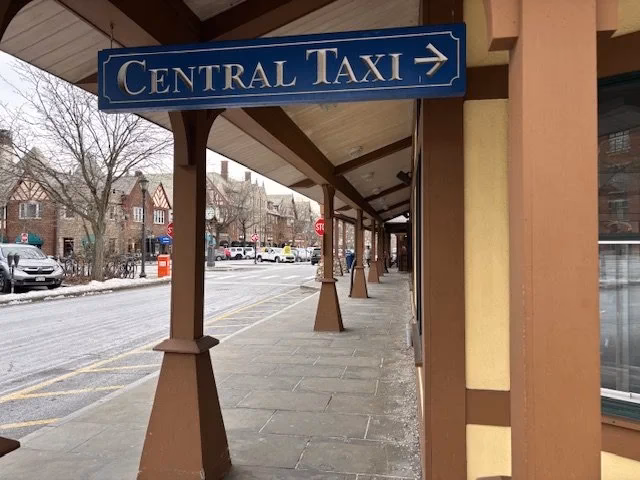 Who is Scarsdale veterans car & limousine service?