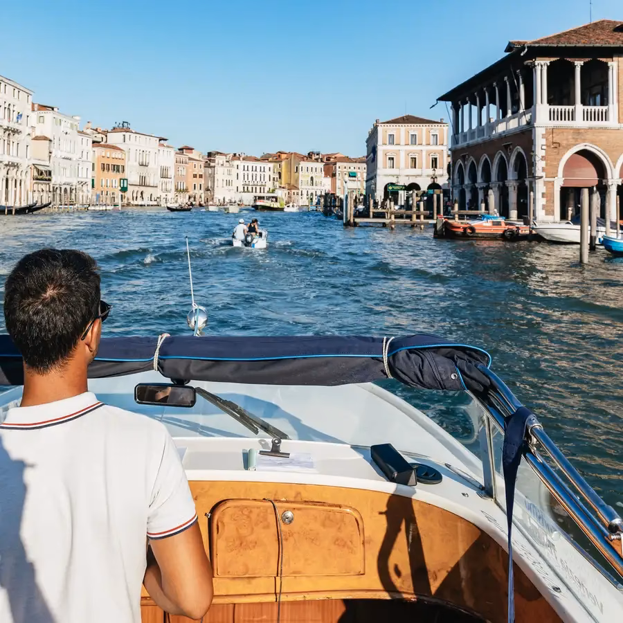 How to get to the water taxi peer at Marco Polo?
