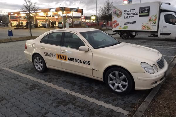 Who are simply airports?