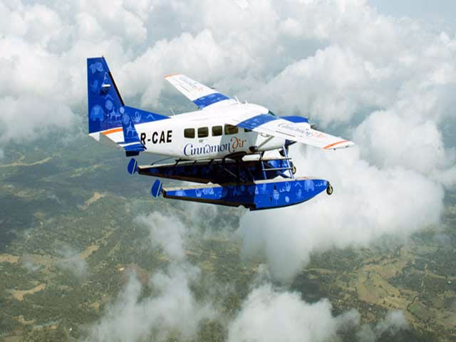 How do I contact SriLankan Airlines?