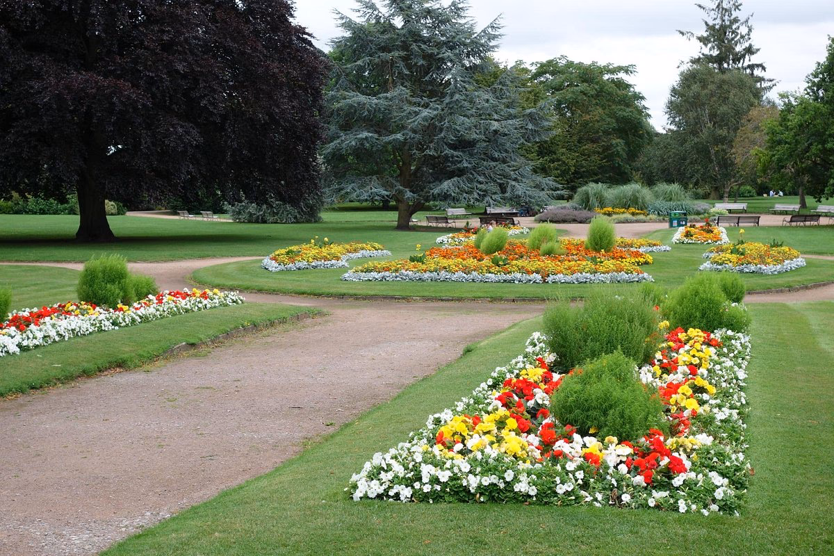 Where to go for a day out in Warwick?