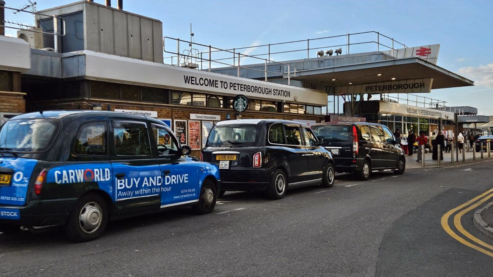 How many people live in Stanground?