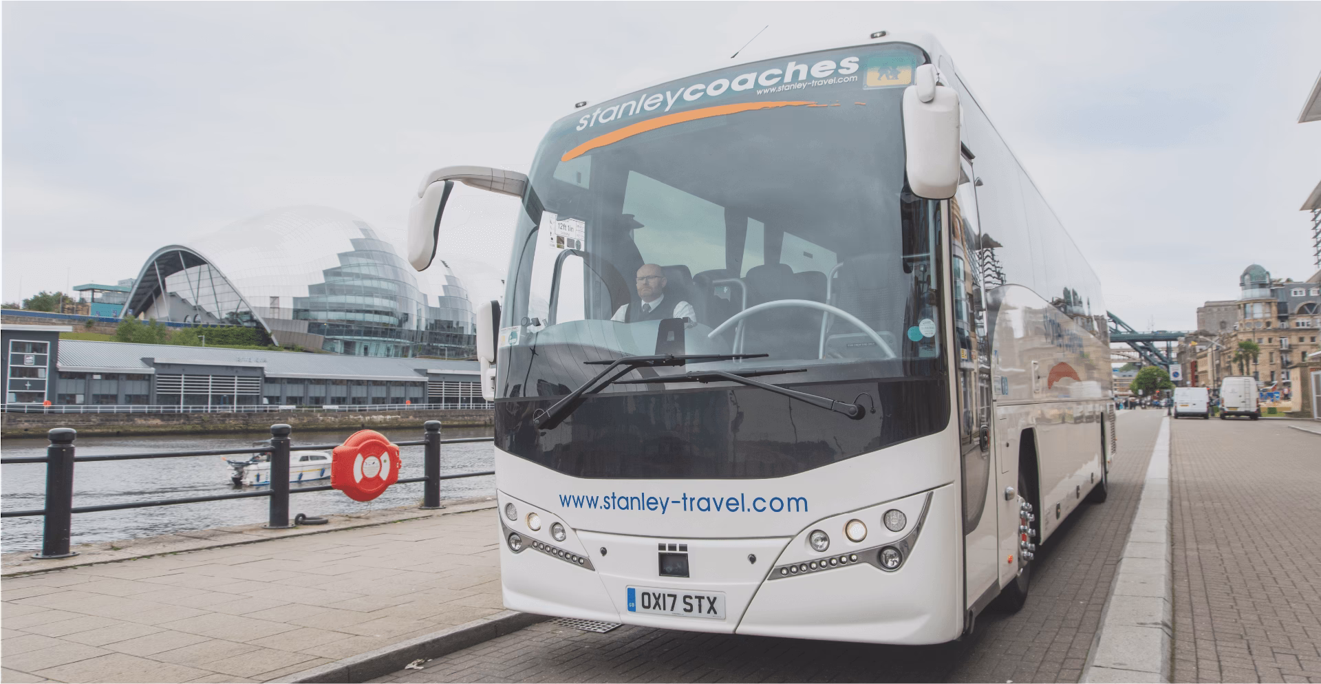 How to get to Stanley Hospital in Stanley by bus or metro?