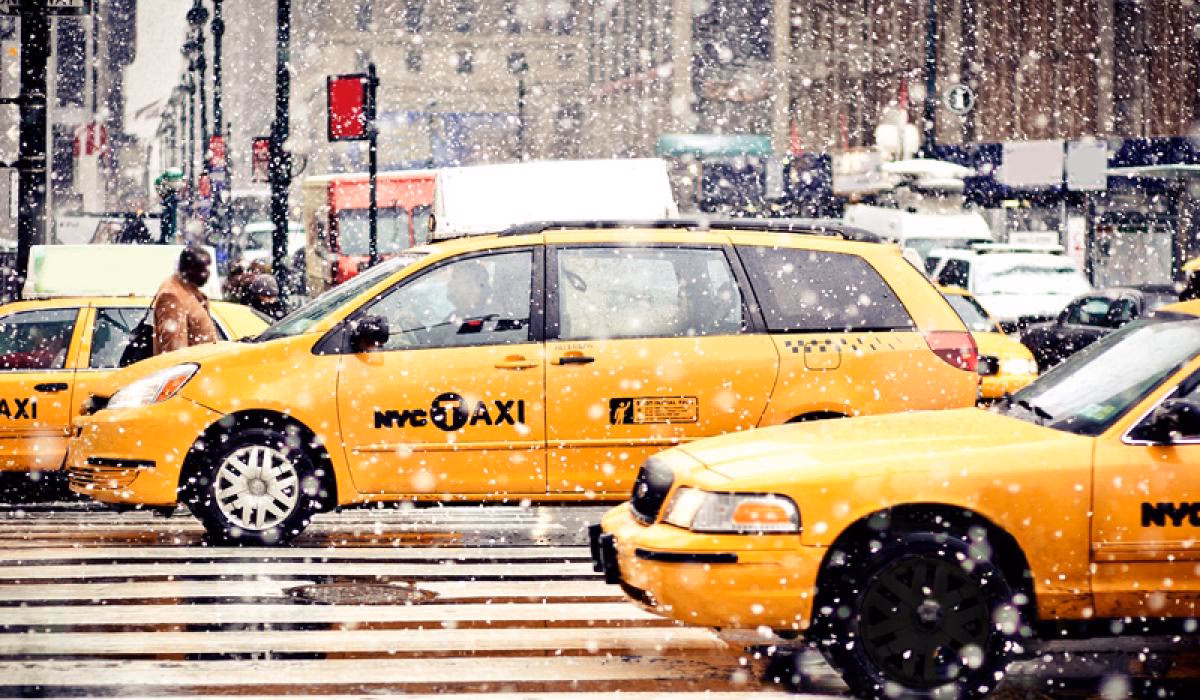 Does taxis Coop Québec offer online taxi reservation service?