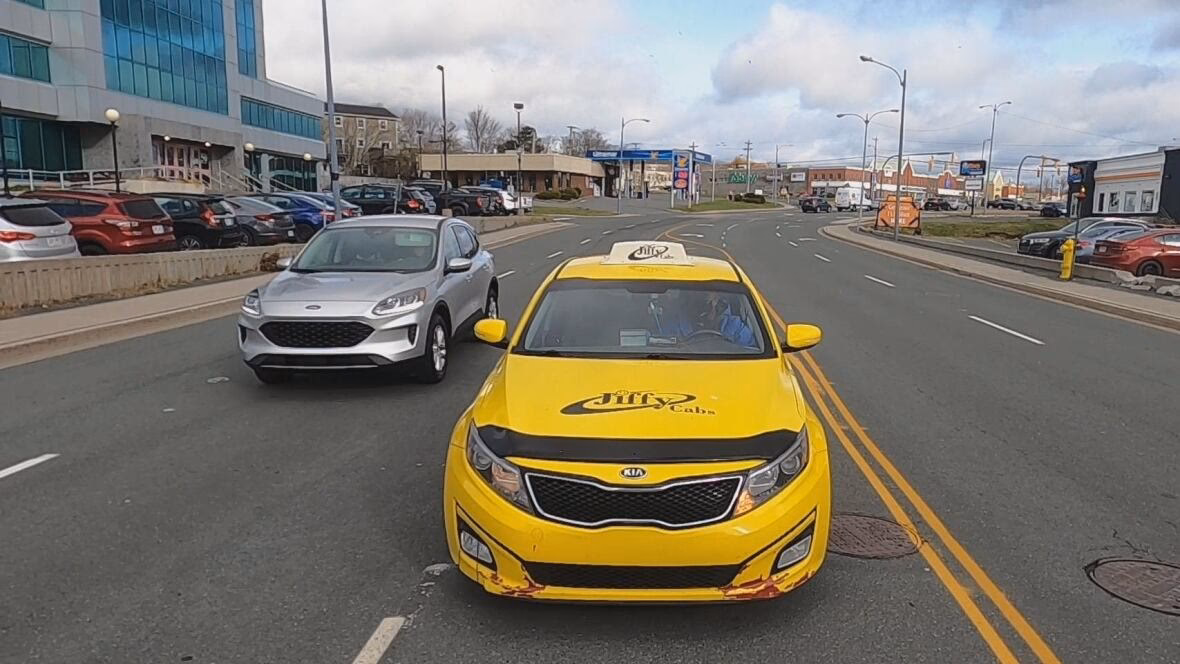 Where can I find the best taxi cabs and private hire cars?