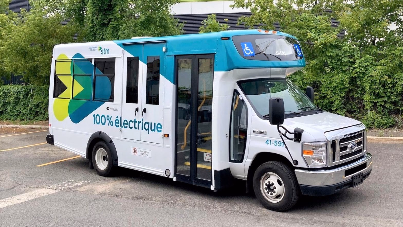 How do I Reserve a taxi?