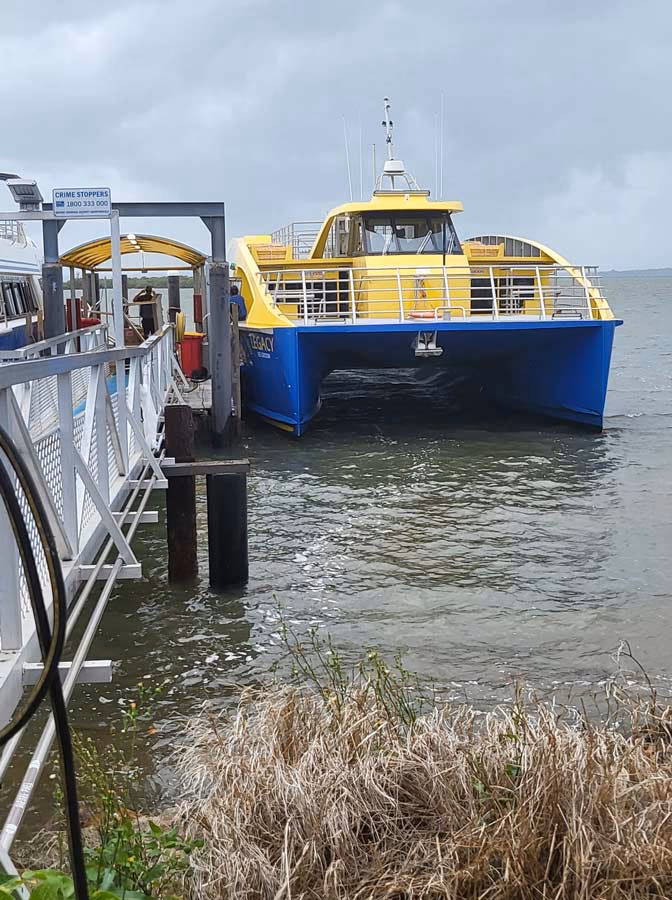 Who is Stradbroke cab service?