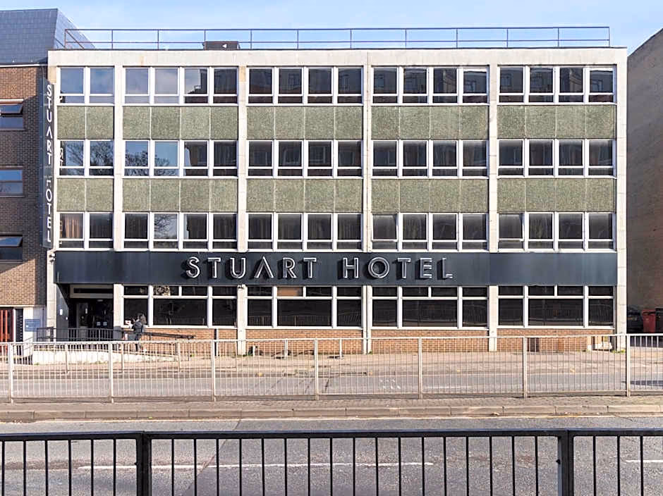 Is the Stuart Hotel Luton a good place to stay?