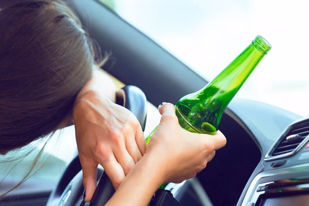 Can you buy alcohol in Sharjah if you live in Dubai?