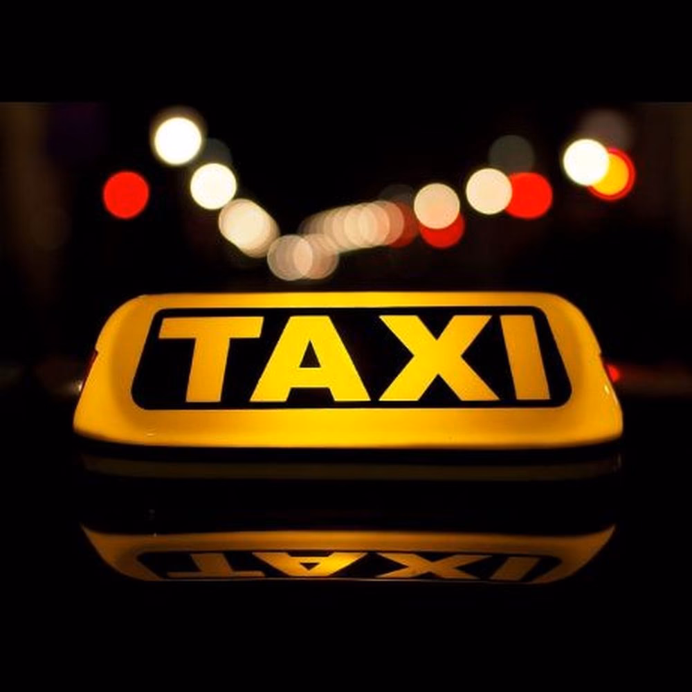 How far is Tatura from Euroa?