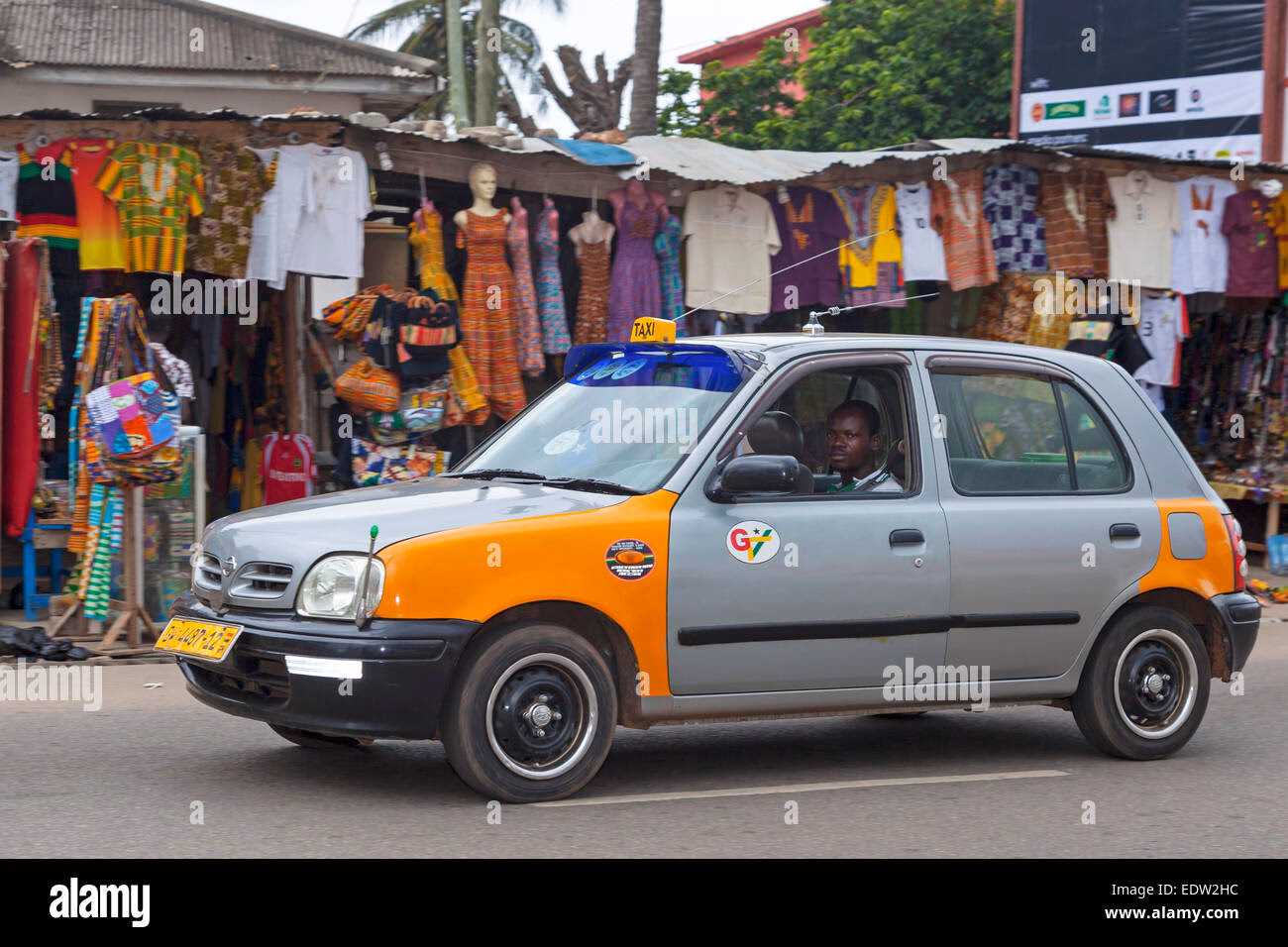 How to get around Accra?