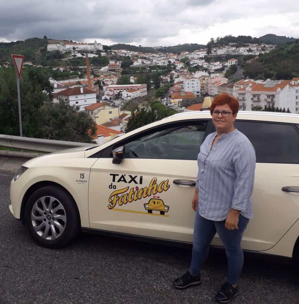 Quais são as empresas de táxi disponíveis em Alenquer?