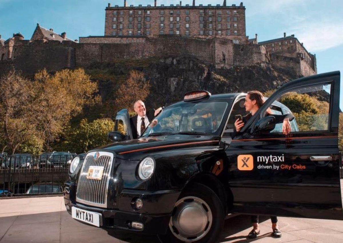 How do I get a taxi from Edi airport to Edinburgh?