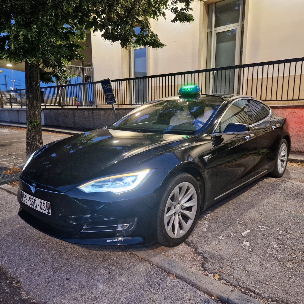 Est-ce que Cebe est une entreprise de taxis ?