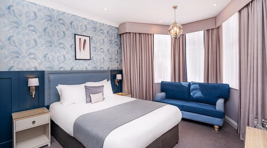 How to get from Bromley to London Victoria?