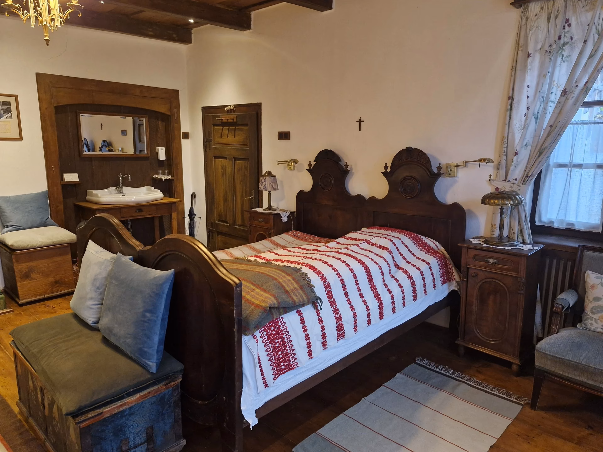 Does Transylvania have a countess's Lipizzaners?